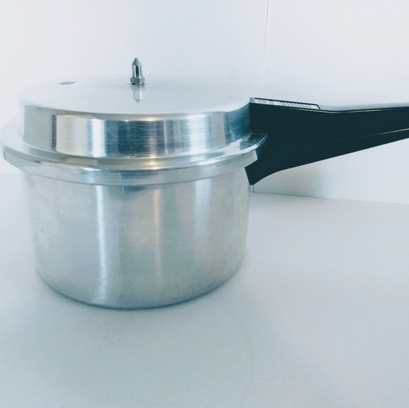Mirro 4qt Pressure Cooker M-0294 Aluminum Vintage Cottagecore Granny Chic - Picture 8 of 14